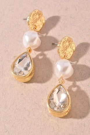Refined Pearl Drop Earrings