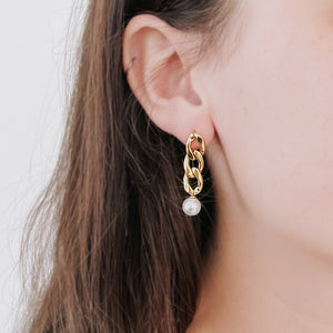 Twirling Pearl Earrings